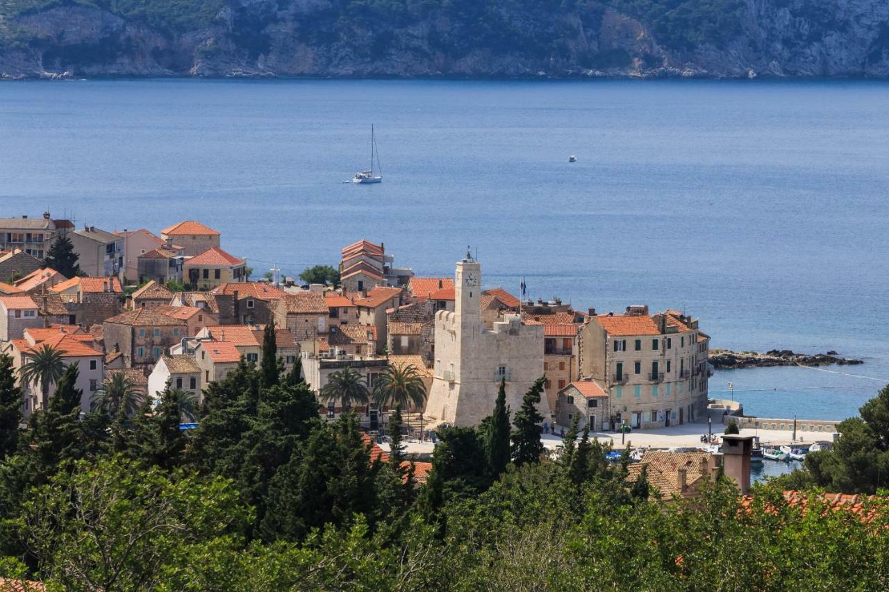Villa Periska Komiža Exterior foto